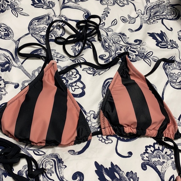 Triangle Bikini Small - Picture 2 of 3